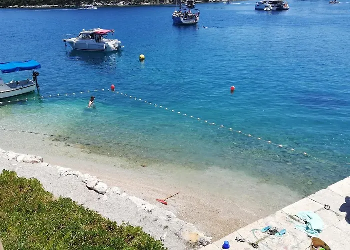 Shell Bay Apartments
